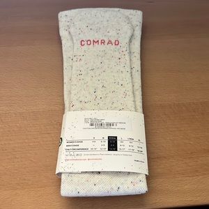 NWT Comrad compression socks size M Wide